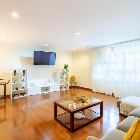 Ciudad Jardin Palmas Gc *